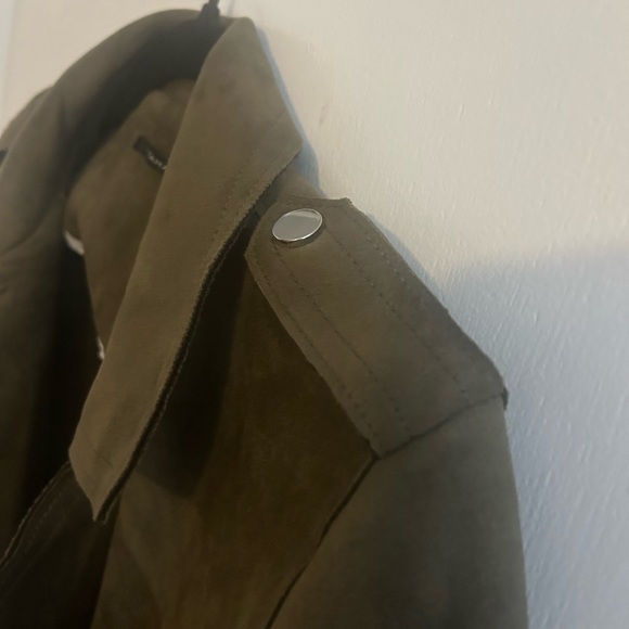 T Tahari suede feel open jacket - Picture 8 of 8